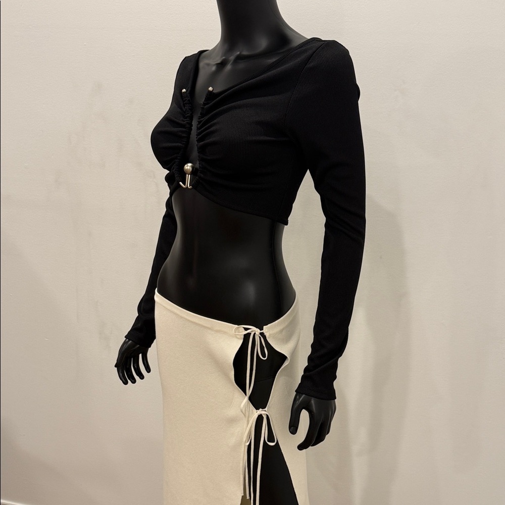 Christopher Esber Hardware Cut-Out Crop Top Black Long Sleeve Size UK 8/ S NEW - Picture 5 of 12